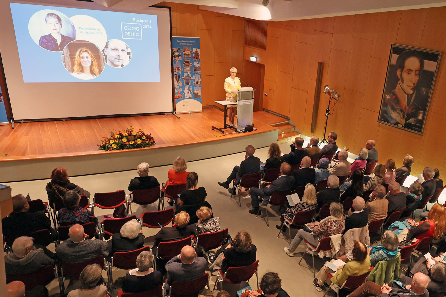 Die Laudatio auf Ulrike Draesner hielt die Germanistin Monika Wolting von der Universität Breslau/Wrocław. Foto: © Deutsches Kulturforum östliches Europa, 2024 • Markus Nowak