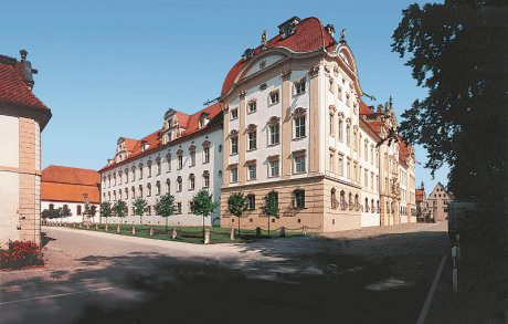 Der Westflügel des barocken Deutschordensschlosses in Ellingen, in dem das Kulturzentrum Ostpreußen seinen Sitz hat.