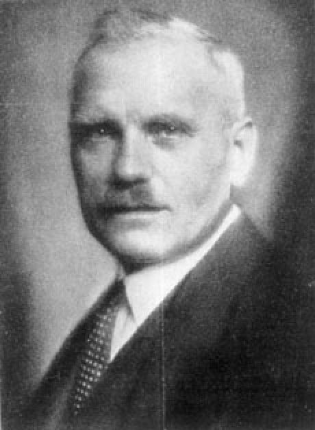 Der Verleger Friedrich Radszuweit (1876–1932) war der erste Vorsitzende des Bundes für Menschenrecht (BfM), der größten Homosexuellenorganisation des frühen 20. Jahrhunderts. In Radszuweits Verlag erschien von 1923 bis 1932 monatlich die Zeitschrift <i>Blätter für Menschenrecht</i>.